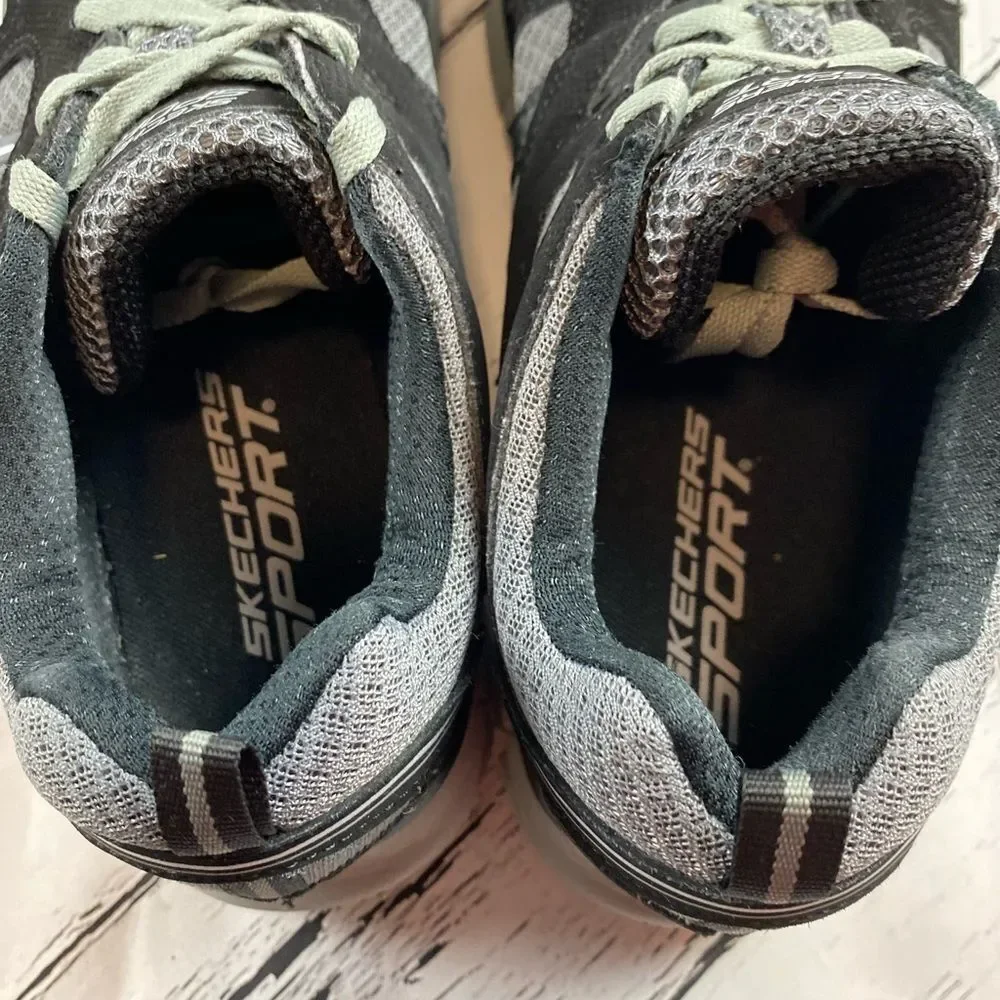 Skechers Sport Flex Sole Black and Gray Size 10